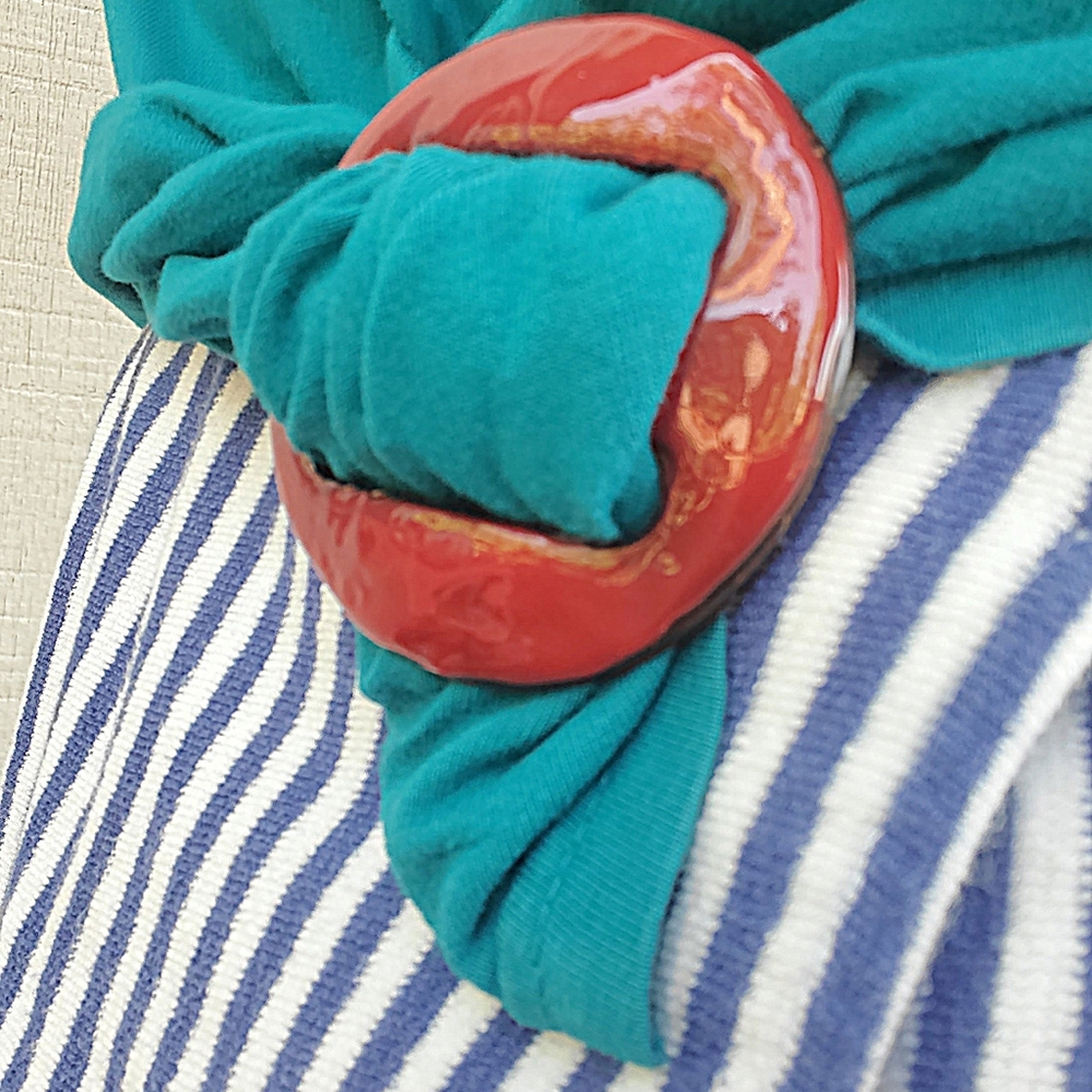 Vintage 80s Shirt Clip